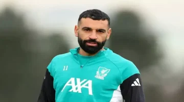 خلف الكواليس.. 17 صورة تكشف تفاصيل عائلة محمد صلاح